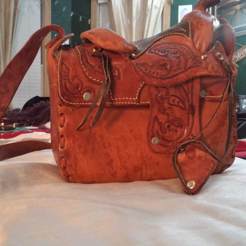 Vintage Saddle purse